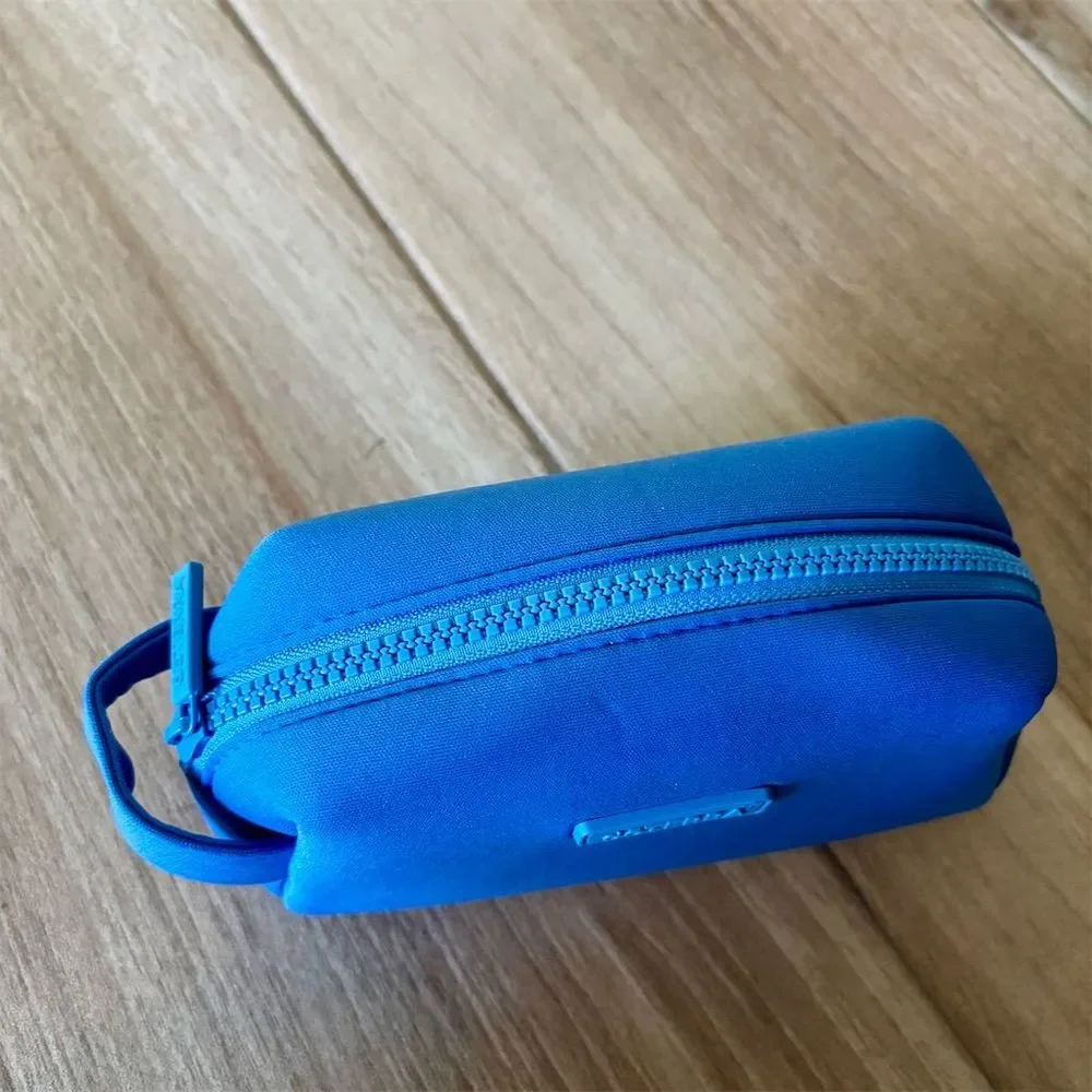 doTERRA Essential Oil Travel Case Blue Compact Aromatherapy Unisex